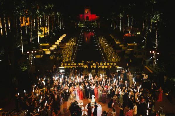 How Can a Wedding Photographer in Dubai Capture Every Moment?